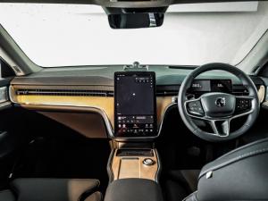 Volvo EX90 Ultra Twin Performance - Image 15