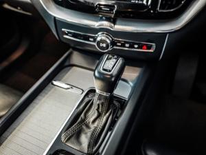 Volvo XC60 D5 AWD Inscription - Image 18
