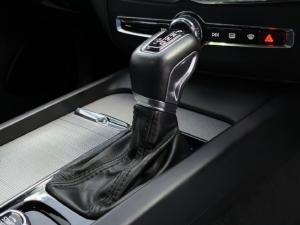Volvo XC60 D5 AWD Inscription - Image 19