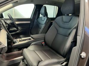 Volvo EX90 Ultra Twin Performance - Image 8