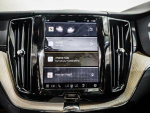 Volvo XC60 B6 AWD Plus Bright - Image 14