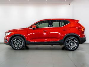 Volvo XC40 T5 AWD Inscription - Image 2