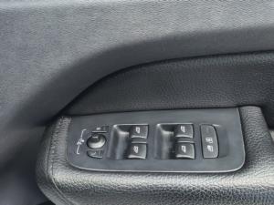 Volvo XC60 T6 AWD R-Design - Image 21