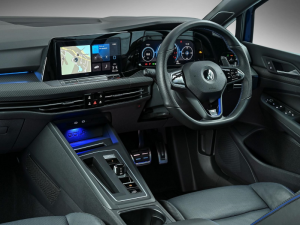 Volkswagen Golf R - Image 5