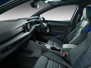 Volkswagen Golf R - Image 9
