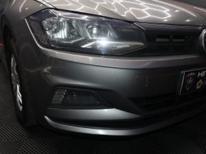 Volkswagen Polo hatch 1.0TSI Trendline - Image 6