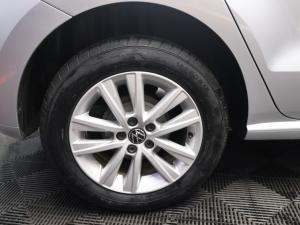 Volkswagen Polo Vivo hatch 1.6 Comfortline auto - Image 7