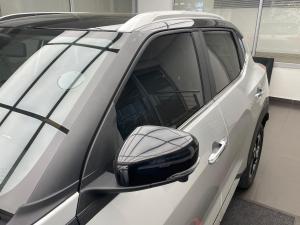 Nissan Magnite 1.0 Turbo Acenta Plus auto - Image 4
