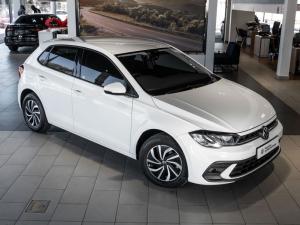 Volkswagen Polo hatch 1.0TSI Life auto - Image 1