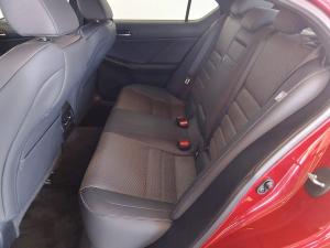 Lexus IS 300h F Sport - Image 10