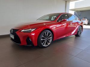 Lexus IS 300h F Sport - Image 3