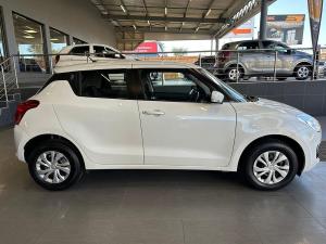 Suzuki Swift 1.2 GL manual - Image 8