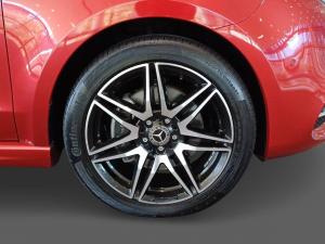 Mercedes-Benz V-Class V300d Exclusive - Image 14