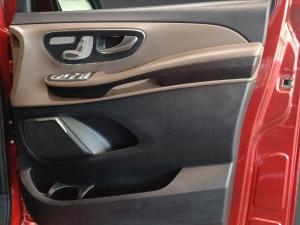 Mercedes-Benz V-Class V300d Exclusive - Image 15