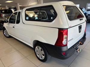 Nissan NP200 1.6i safety pack (aircon) - Image 9