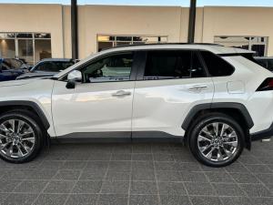 Toyota RAV4 2.0 VX - Image 6