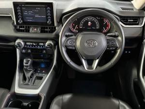 Toyota RAV4 2.0 VX - Image 9