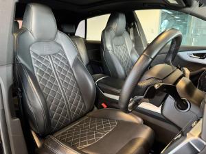 Audi Q8 45TDI quattro - Image 11