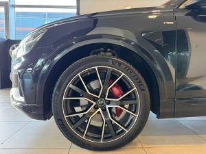 Audi Q8 45TDI quattro - Image 6