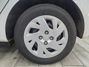 Hyundai Grand i10 1.0 Premium hatch - Image 4