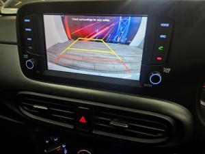 Hyundai Grand i10 1.0 Premium hatch - Image 9