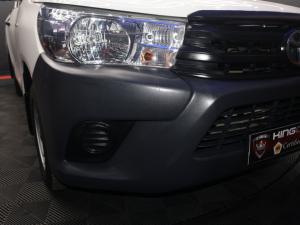 Toyota Hilux 2.0 single cab S (aircon) - Image 6
