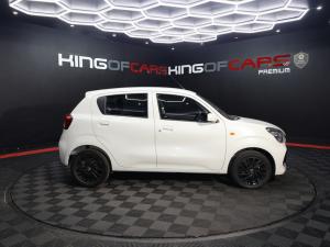 Toyota Vitz 1.0 XR manual - Image 3
