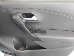 Volkswagen Polo Vivo hatch 1.4 Comfortline - Image 18