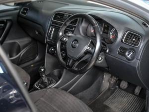 Volkswagen Polo sedan 1.4 Comfortline - Image 10