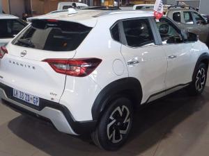 Nissan Magnite 1.0 Turbo Acenta Plus auto - Image 4