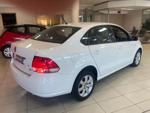 Volkswagen Polo sedan 1.6 Comfortline - Image 2