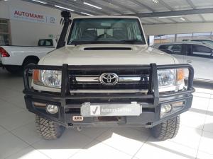 Toyota Land Cruiser 79 4.5D-4D V8 double cab LX - Image 7