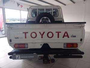 Toyota Land Cruiser 79 4.5D-4D V8 double cab LX - Image 8