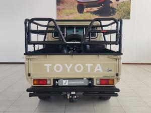 Toyota Land Cruiser 79 4.2D double cab - Image 6