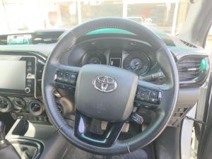Toyota Hilux 2.8GD-6 Xtra cab 4x4 Legend manual - Image 14