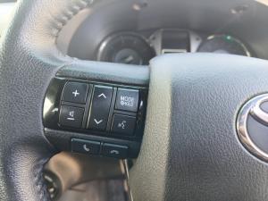 Toyota Hilux 2.8GD-6 Xtra cab 4x4 Legend manual - Image 15