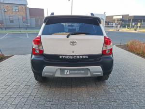 Toyota Etios Cross 1.5 Xs - Image 7