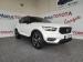Volvo XC40 D4 AWD R-Design - Thumbnail 1