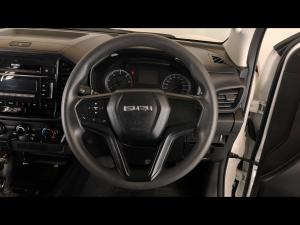 Isuzu D-Max 1.9TD double cab L manual - Image 26