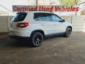 Volkswagen Tiguan 2.0TDI Track&Field 4Motion auto - Image 3