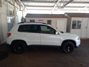 Volkswagen Tiguan 2.0TDI Track&Field 4Motion auto - Image 4