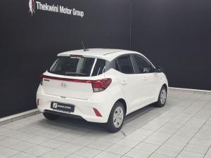 Hyundai Grand i10 1.0 Premium hatch - Image 2