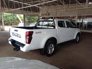Isuzu D-Max 1.9TD double cab LS 4x4 auto - Image 2