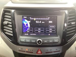 Mahindra XUV300 1.5TD W8 - Image 14