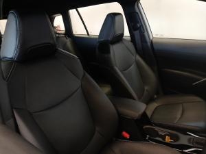 Toyota Corolla Cross 1.8 Hybrid XS - Image 14