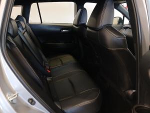 Toyota Corolla Cross 1.8 Hybrid XS - Image 15