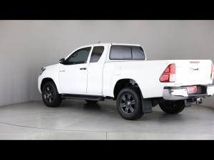Toyota Hilux 2.4GD-6 Xtra cab Raider manual - Image 8