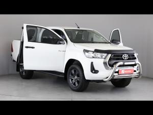 Toyota Hilux 2.4GD-6 Xtra cab Raider manual - Image 14