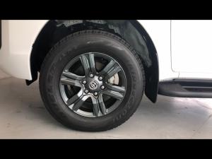Toyota Hilux 2.4GD-6 Xtra cab Raider manual - Image 19