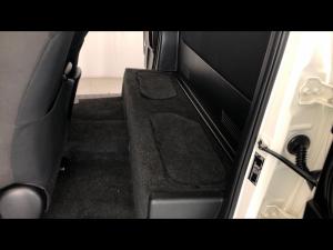 Toyota Hilux 2.4GD-6 Xtra cab Raider manual - Image 21